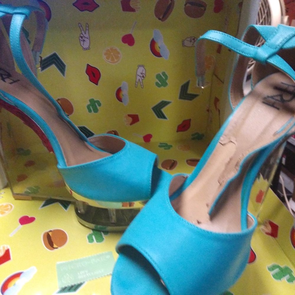 Turquoise, clear platform heels! SEXY!!